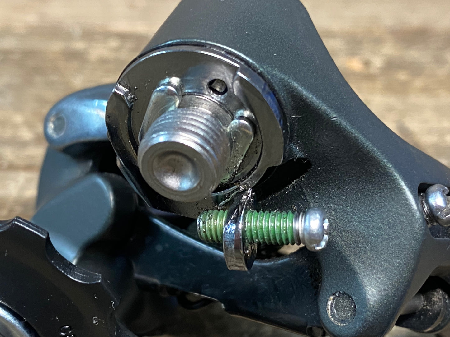 IT428 シマノ SHIMANO ティアグラ Tiagra RD-4700 GS リアディレイラー 10S