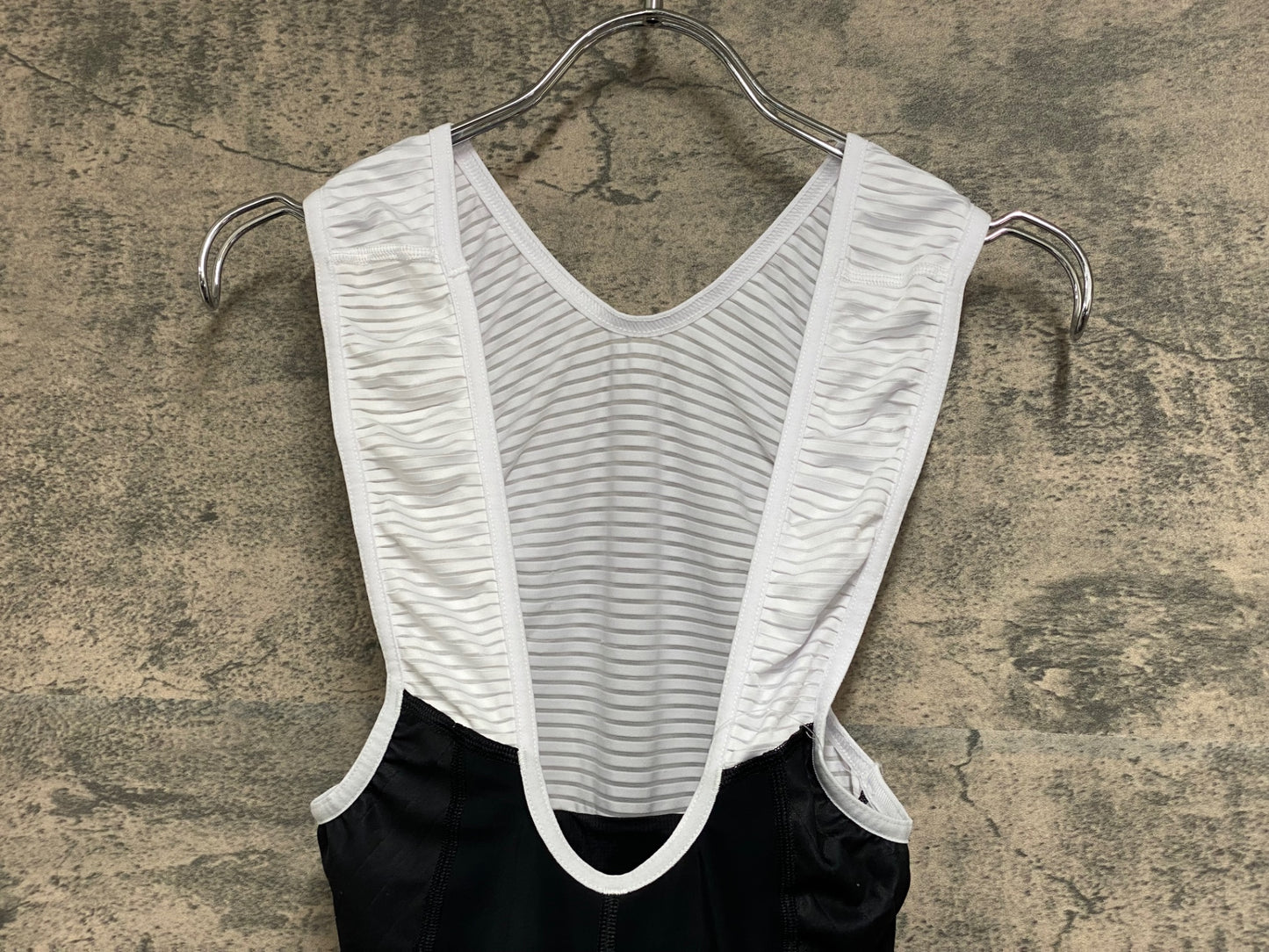 IZ242 ビオレーサー BiORACER ビブショーツ 黒 白 S