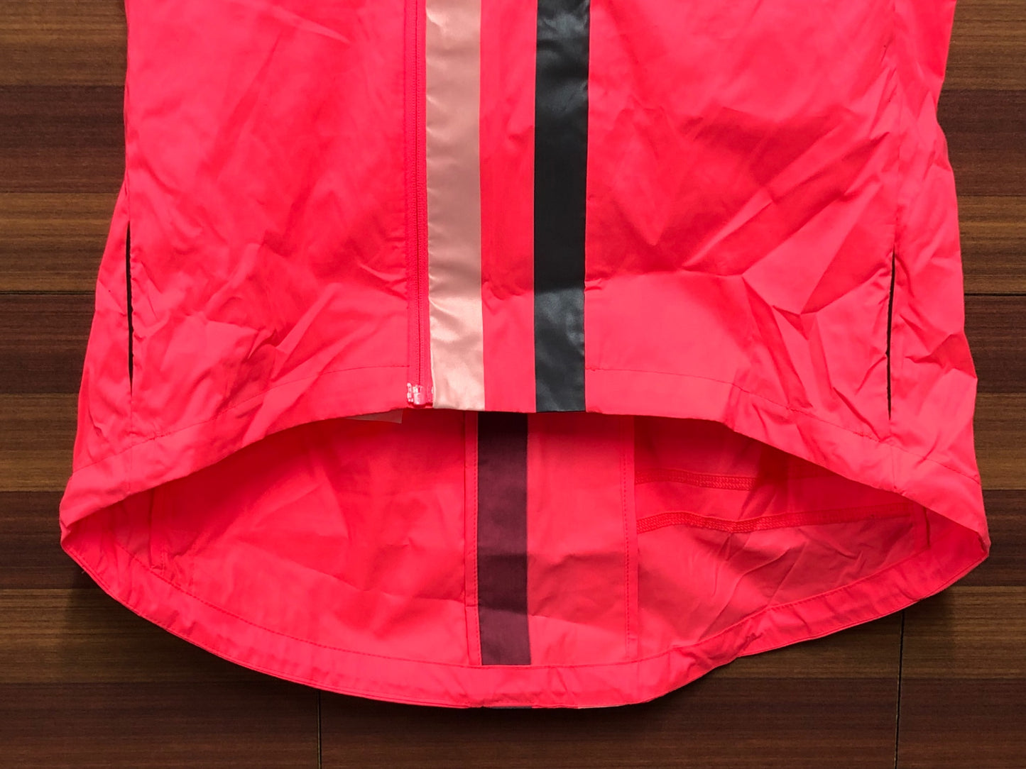 IO660 ラファ Rapha 反射ベスト ジレ M ネオンピンク