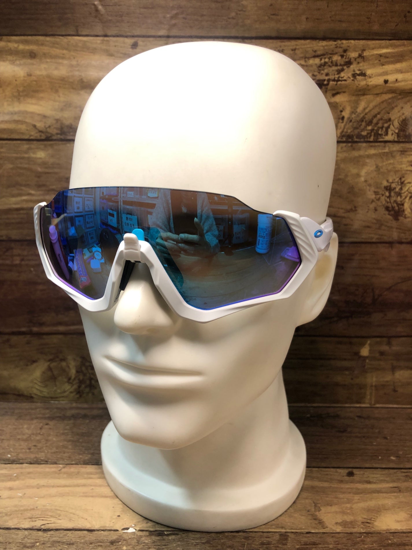 IN854 オークリー OAKLEY FLIGHT JACKET サングラス アイウェア 白 PRIZMレンズ