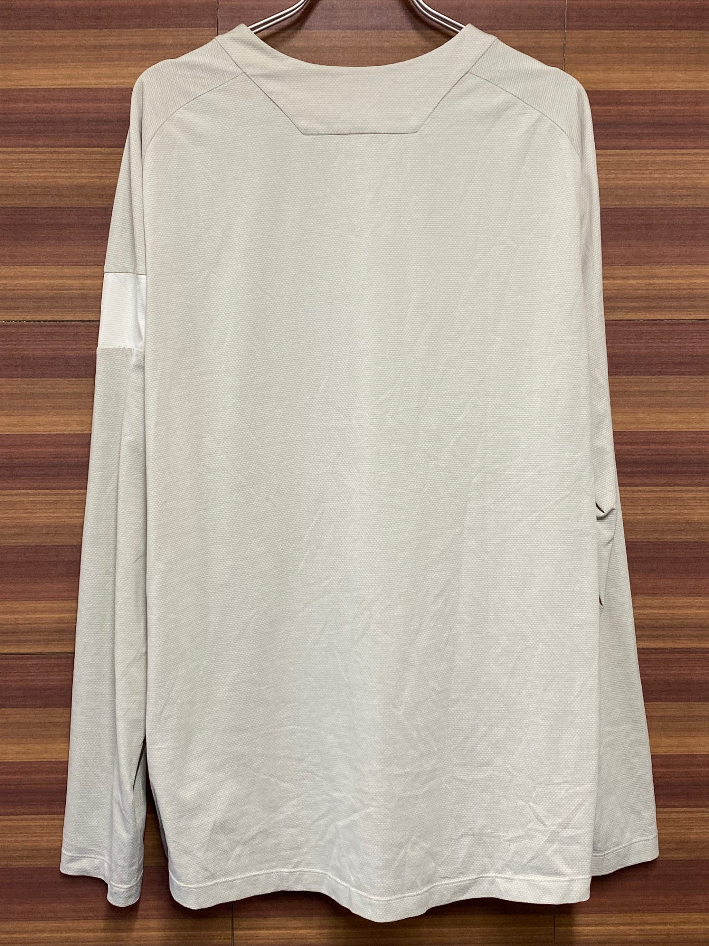 IR496 ラファ Rapha MEN'S TRAIL LONG SLEEVE TECHNICAL T-SHIRTS 長袖 Tシャツ M 白