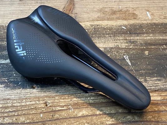 IV355 セライタリア selle Italia NOVUS BOOST EVO サドル MANGNESEレール 145mm