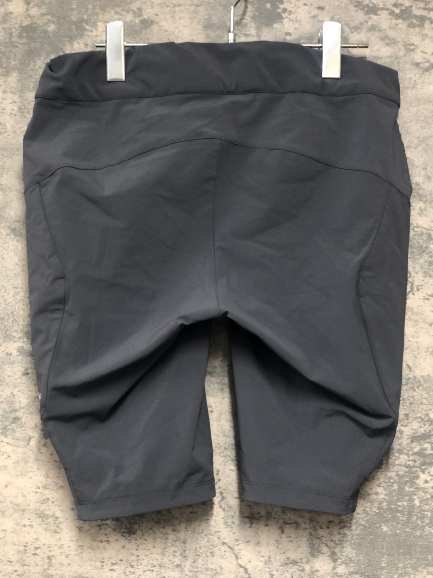 JC966 ラファ Rapha TRAIL FAST & LIGHT SHORTS サイクルパンツ グレー S 膝丈
