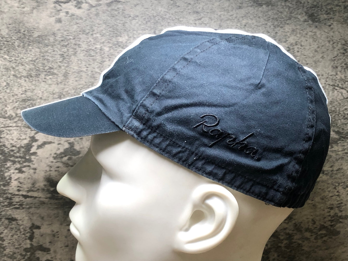 IM763 ラファ Rapha サイクルキャップ M/L 黒 白