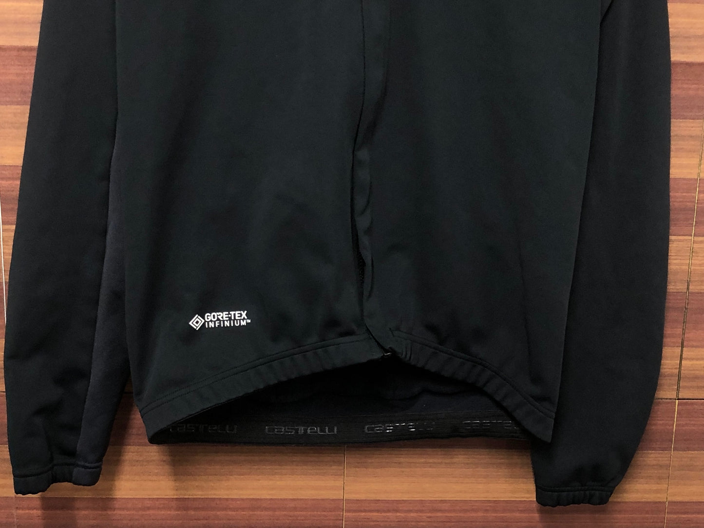 IS689 カステリ CASTELLI 長袖 サイクルジャケット 裏起毛 黒 M GORE TEX INFINIUM ※色褪せ、擦れ