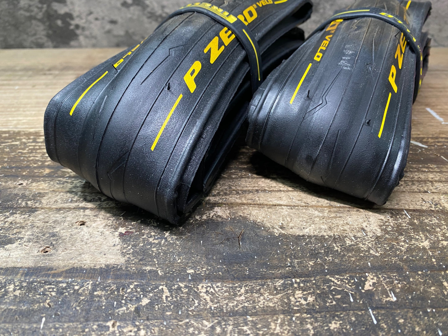 JA583 ピレリ PIRELLI P ZERO VELO クリンチャータイヤ 700x25c 2本セット