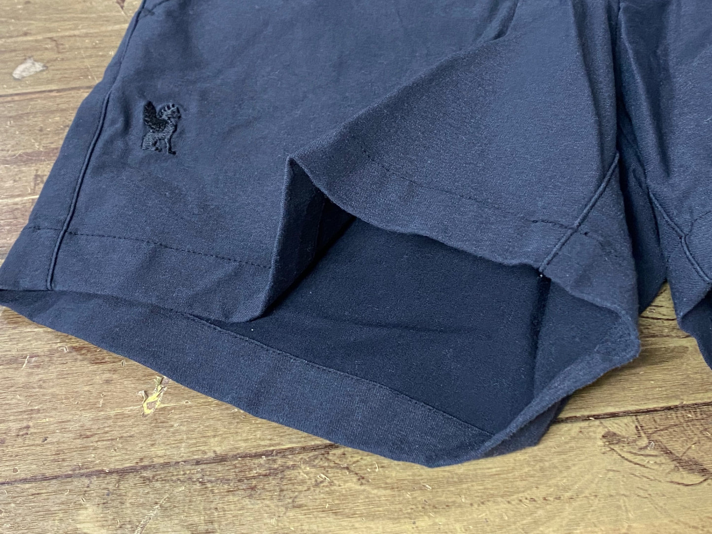 IR083 クローム CHROME INDUSTRIES ショートパンツ 黒 SLIM STRAIGHT FIT レディース 0