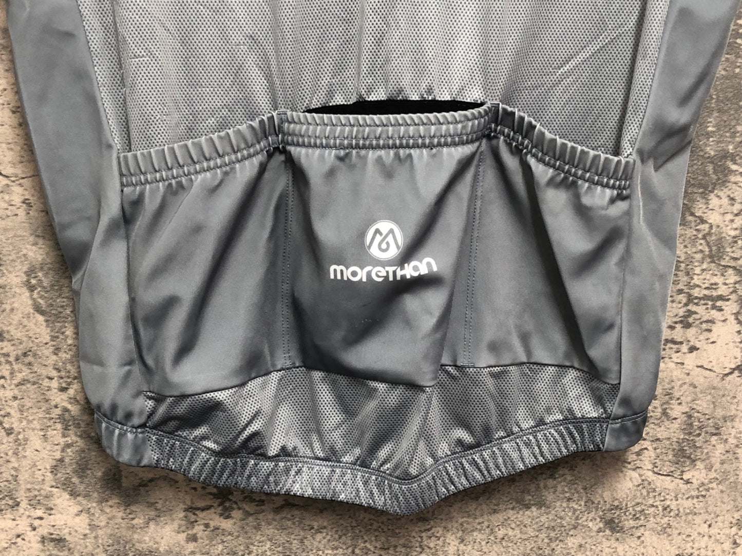 IX609 モーゼン morethan サイクルベスト ジレ XL グレー 背面傷み多