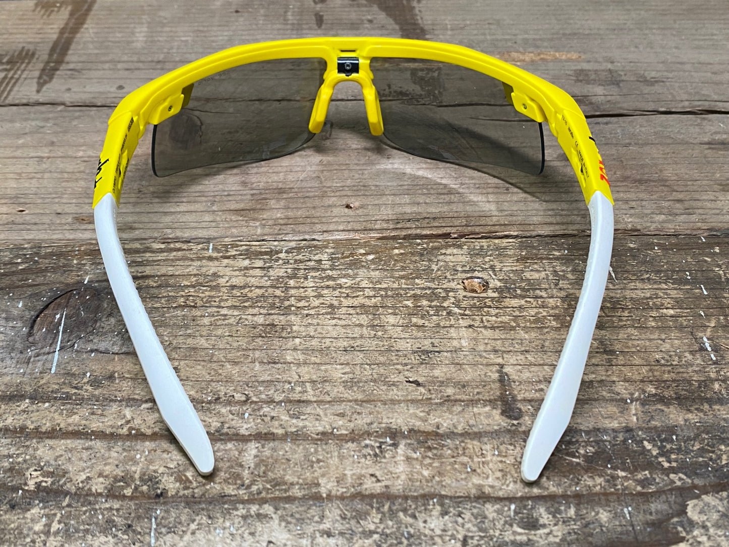 IQ322 ゼロアールエイチプラス zerorh+ コンタドール CONTADOR サングラス アイウェア 黄色 白