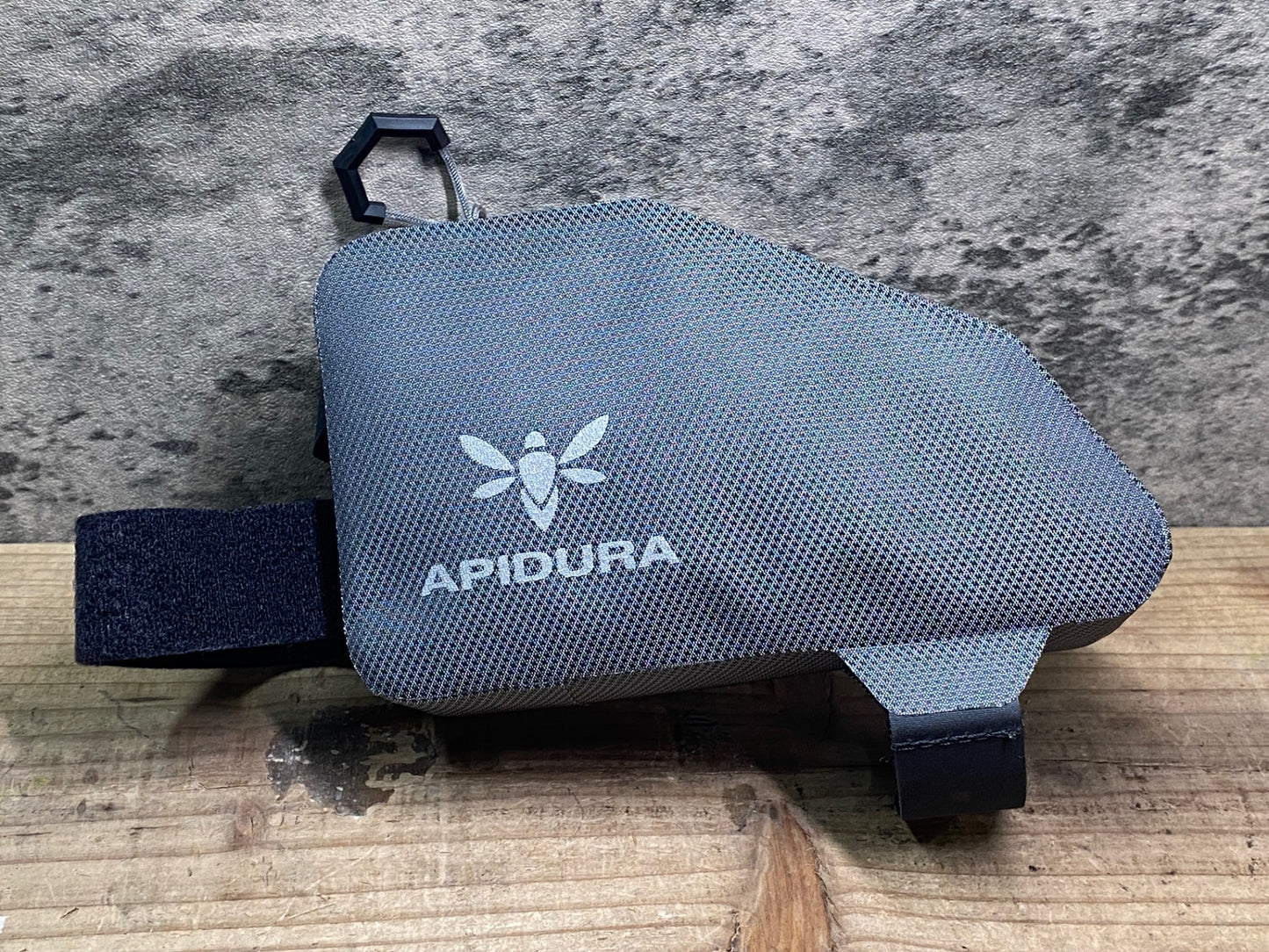 JA004 アピデュラ APIDURA エクスペディション・トップチューブパック