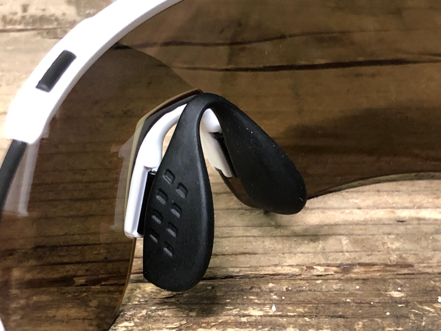 IW614 スミス smith Ruckus サングラス 白 クロマポップレンズ