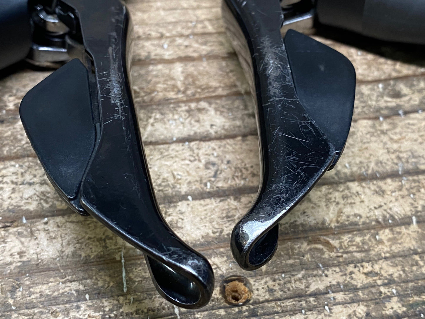 IV716 シマノ SHIMANO 105 ST-5800 STIレバー 2x11S