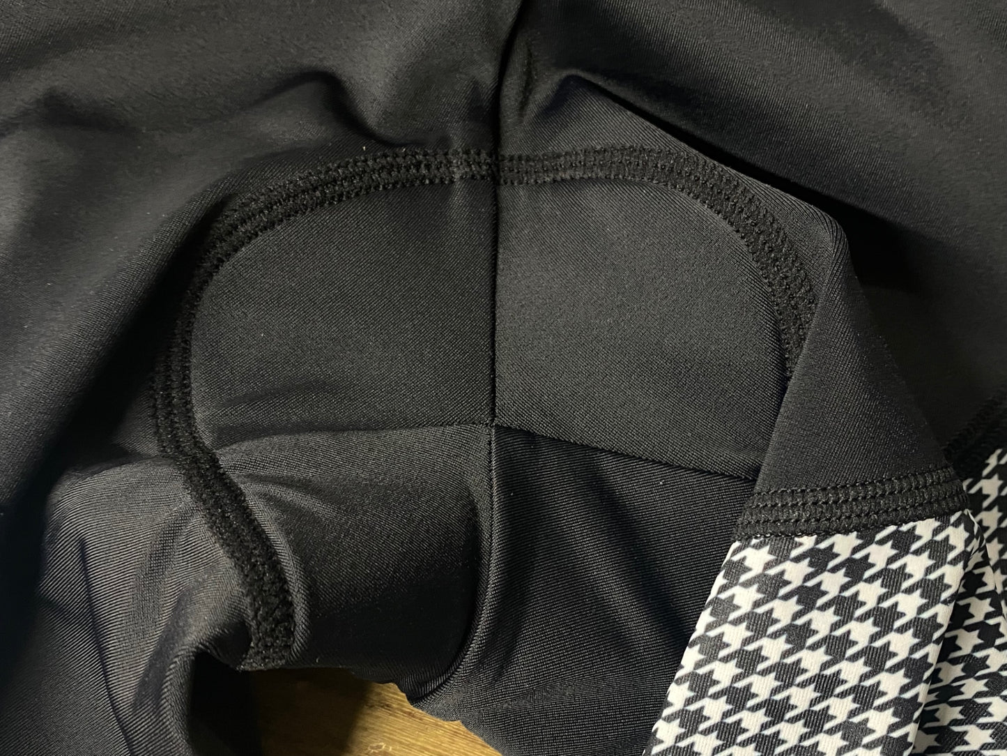 IQ185 サイコロジー CYCOLOGY レーサーパンツ 黒 千鳥柄 レディース L MOJO