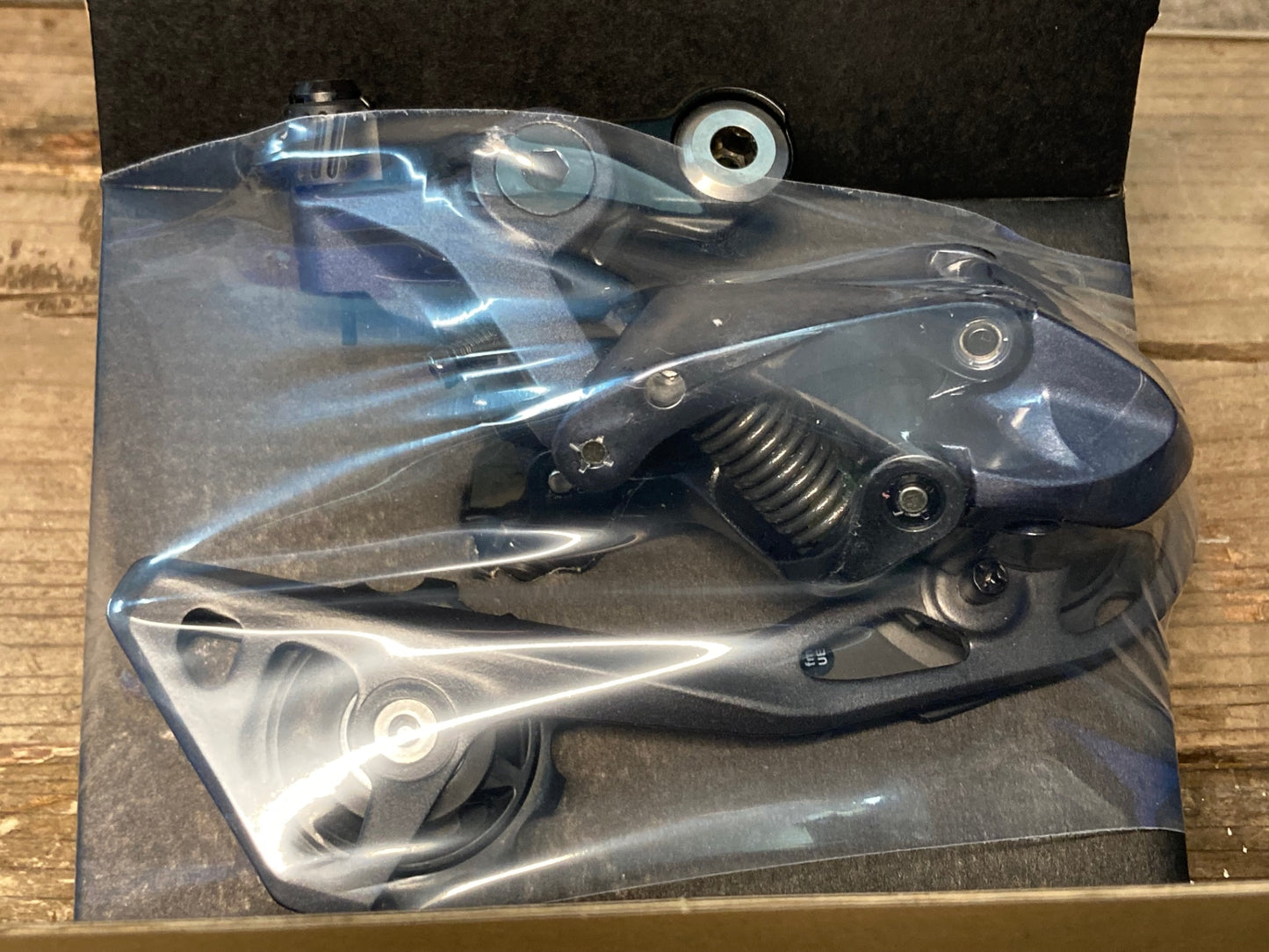 IT387 シマノ SHIMANO アルテグラ ULTEGRA RD-R8000 リアディレイラー 11S GS 未使用品