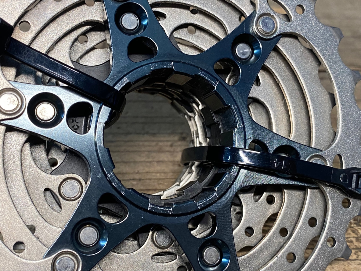 IH859 シマノ SHIMANO アルテグラ ULTEGRA CS-R8000 スプロケット 11-28T 11s ※ロックリング欠品