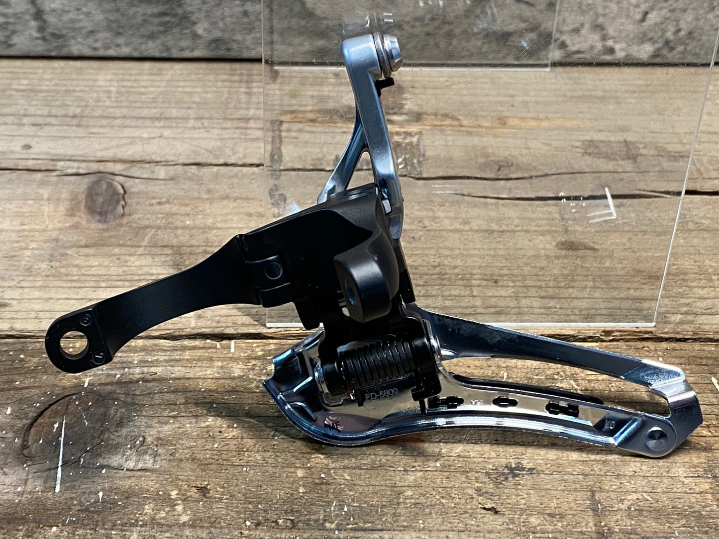 IR374 シマノ SHIMANO 105 FD-5800 フロントディレイラー 直付け 黒