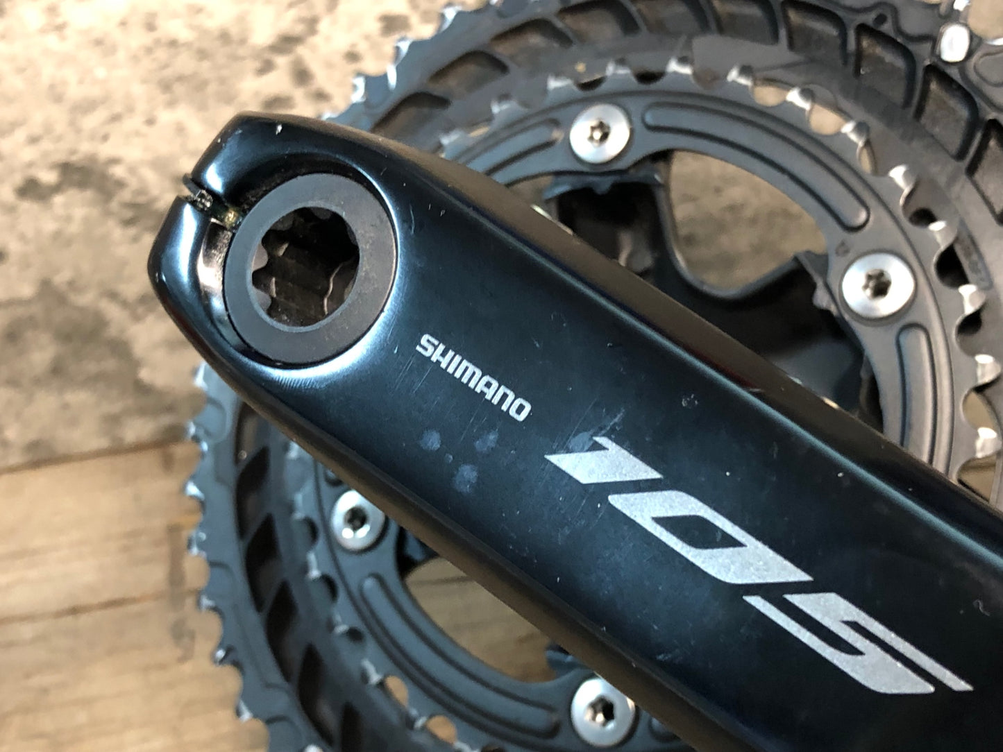 IU920 シマノ SHIMANO 105 FC-R7100 クランクセット 172.5mm 50/34T