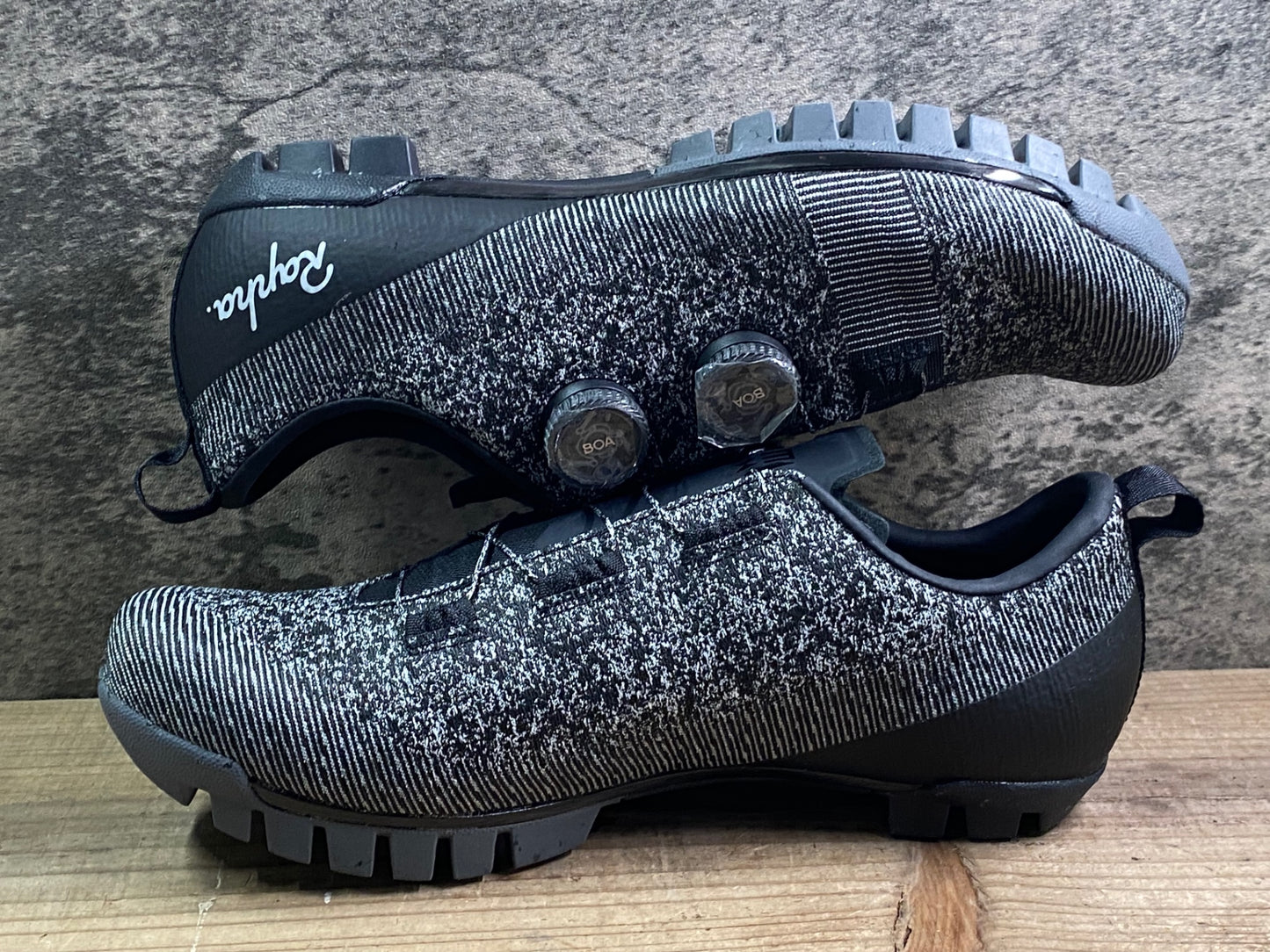 IY104 ラファ Rapha EXPLORE POWERWAVE ビンディングシューズ EU42.5