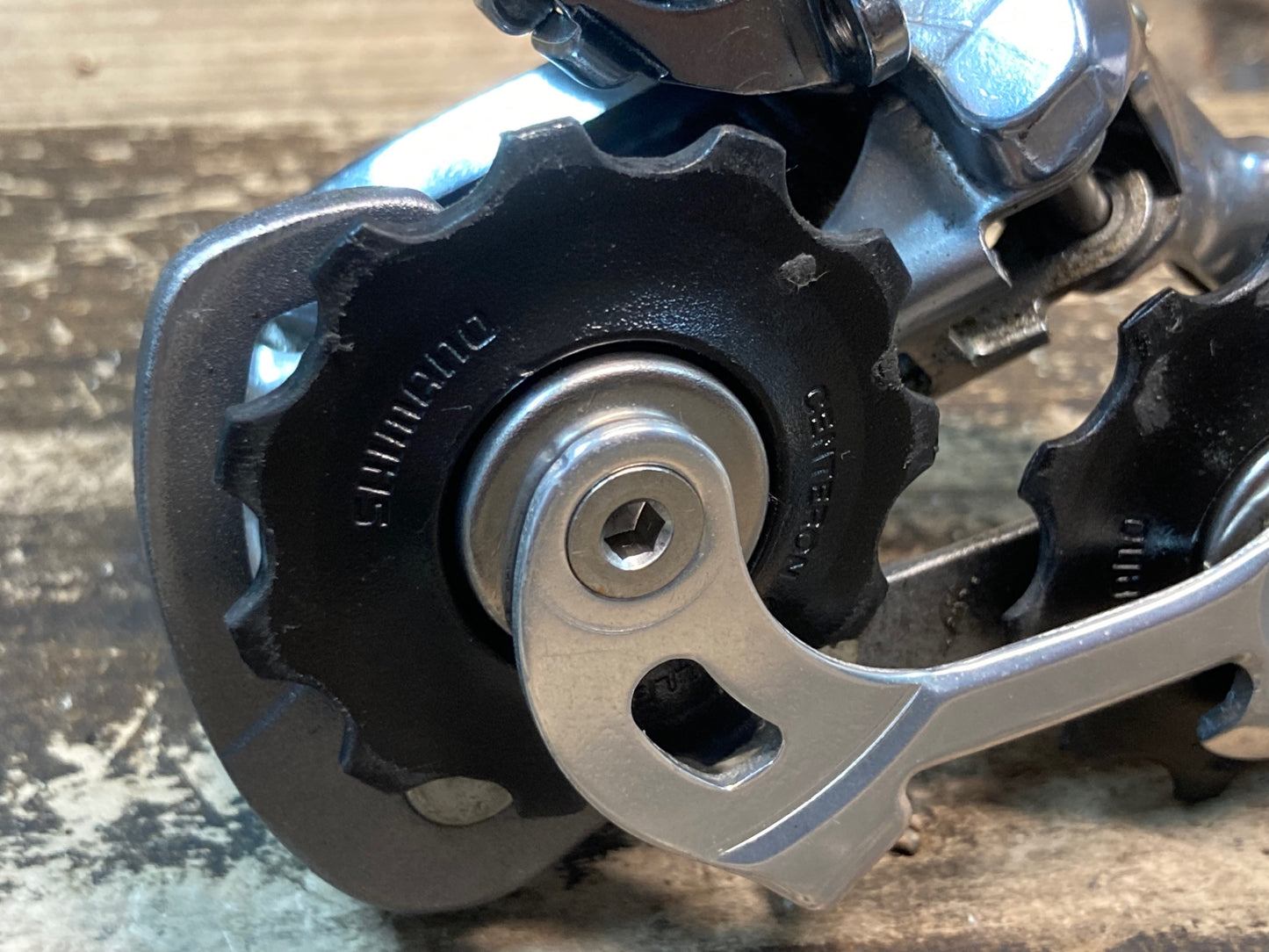 IN723 シマノ SHIMANO 105 FD-5600 RD-5600 前後ディレイラーセット 直付け ※RDアジャスタボルト、FD取付ボルト、ワッシャー欠品