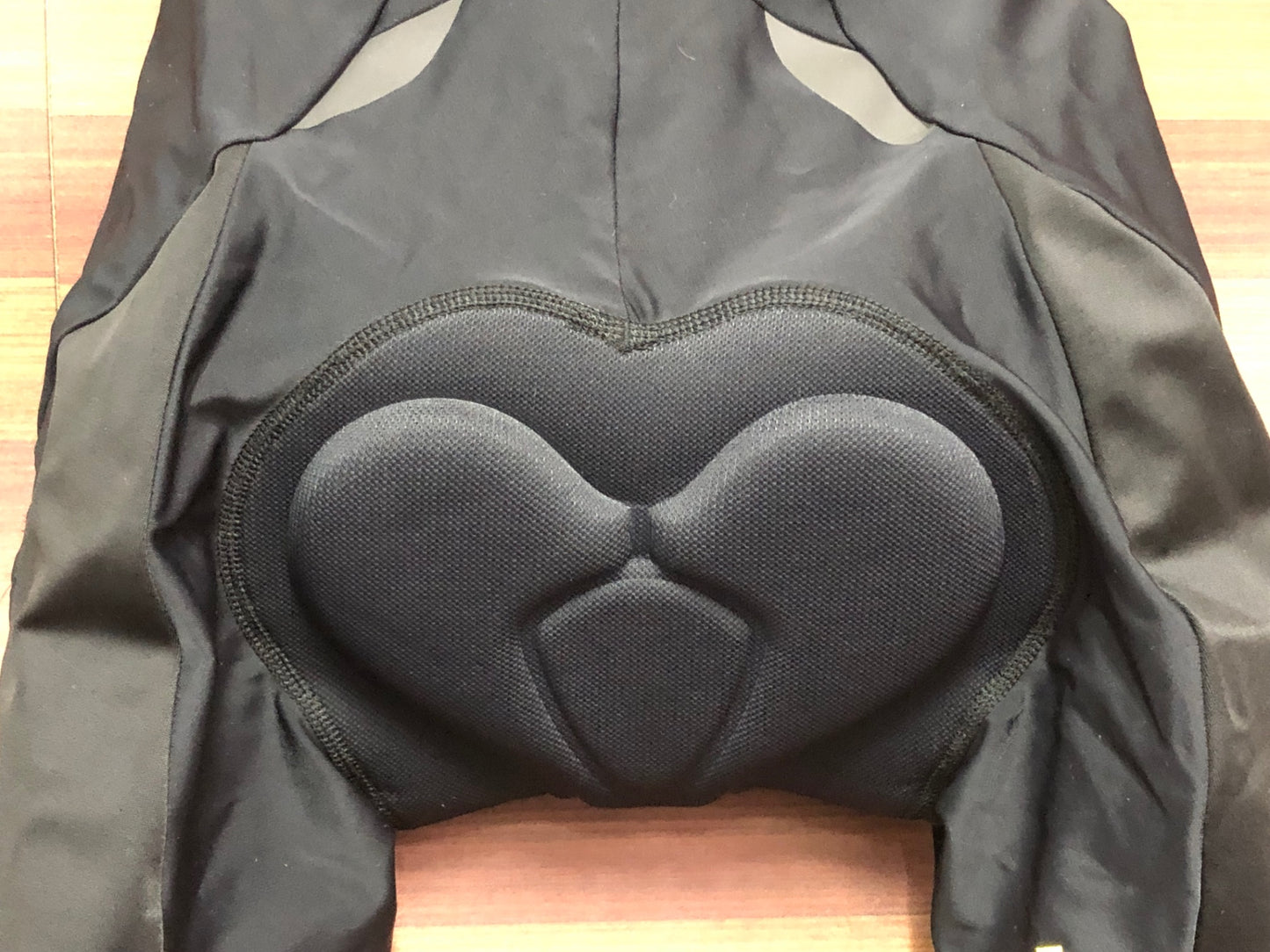 IR932 マヴィック MAVIC COSMIC PRO SHORTS レーサーパンツ 黒 XS レディース