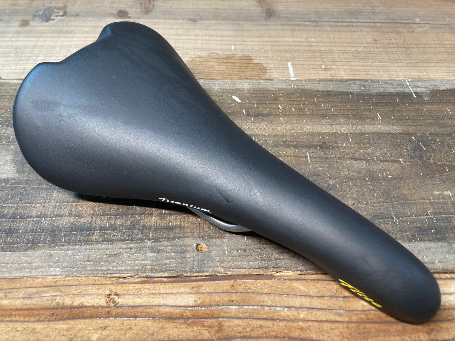 IK032 セライタリア selle ITALIA フライト FLITE TITANIUM L1 サドル 黒 150mm