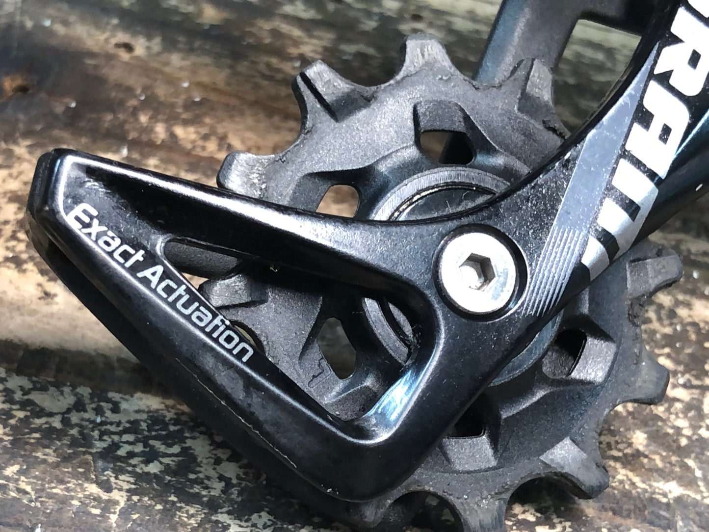 IT582 スラム SRAM フォース FORCE 1 リアディレイラー 11S Type 2.1