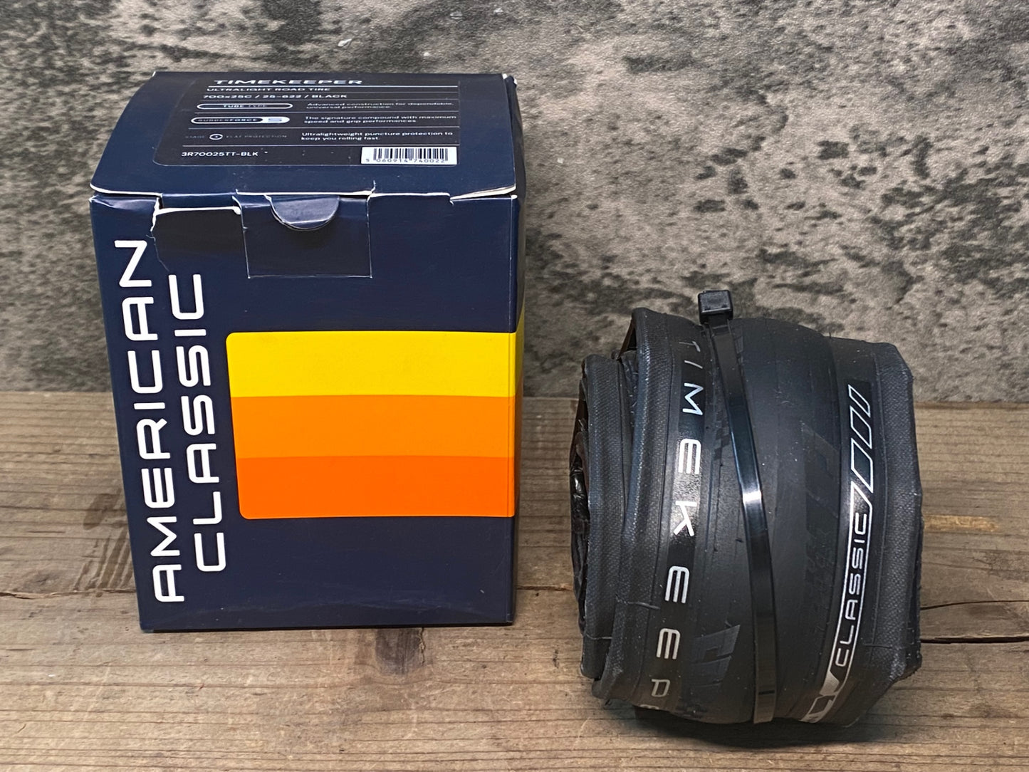 IR406 アメリカンクラシック AMERICAN CLASSIC TIMEKEEPER ULTRALIGHT ROAD TIRE クリンチャータイヤ 700x25c 黒