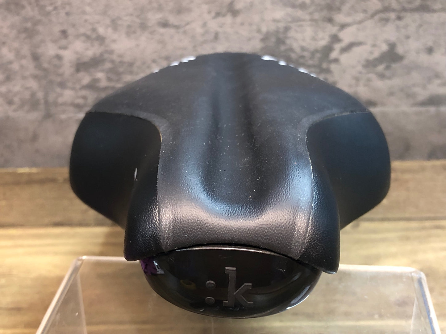 IX469 フィジーク fizik ミスティカ MISTICA サドル 黒 Regular TT kiumレール