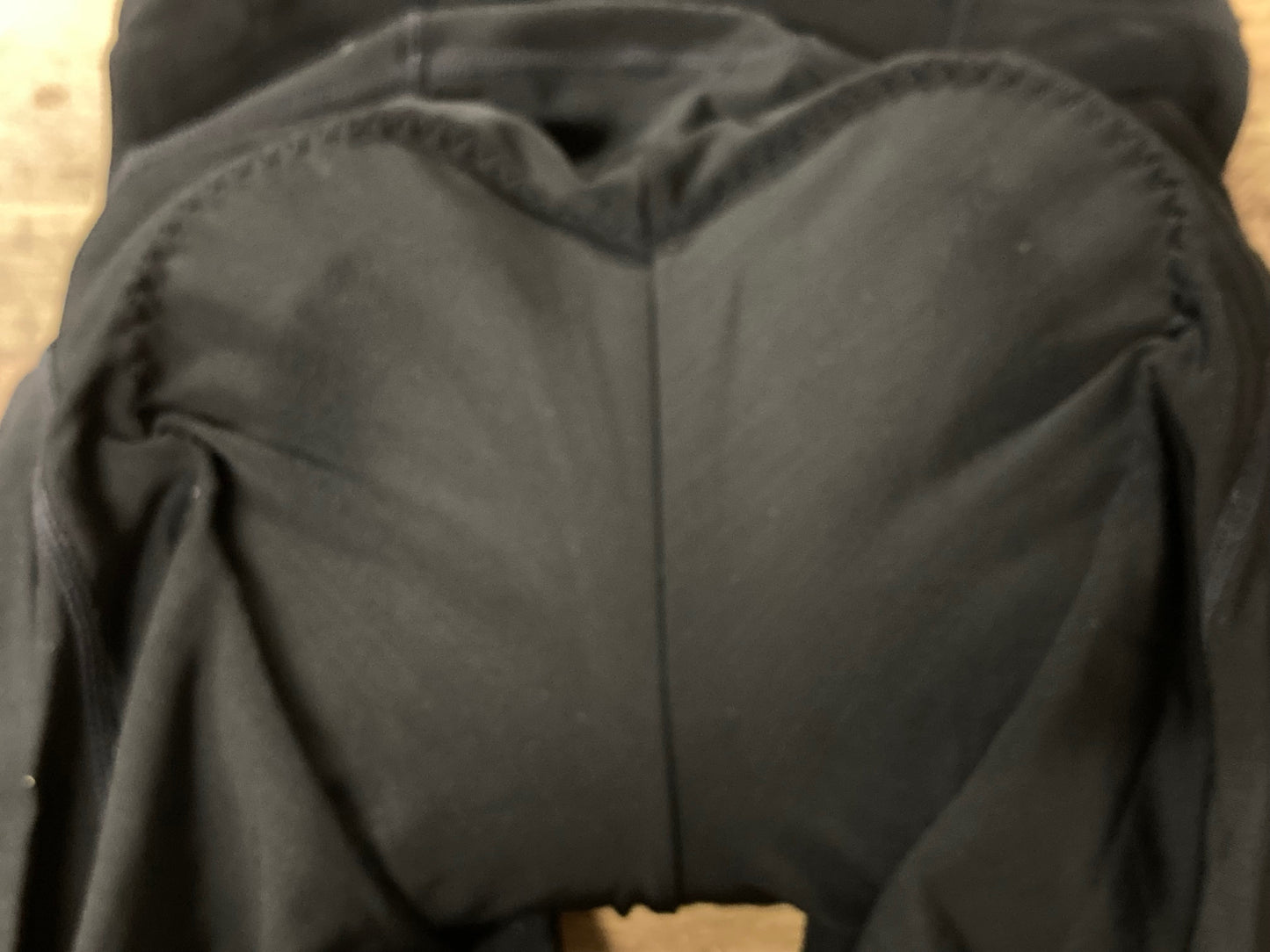 IQ434 パールイズミ PEARL iZUMi レーサータイツ 黒 M