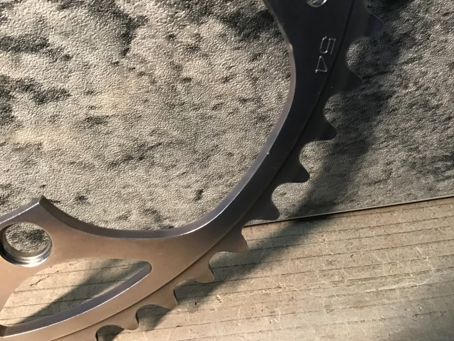 IR426 シマノ SHIMANO デュラ―エス DURA-ACE チェーンリング 54T PCD144 厚歯 NJS シングル ピスト