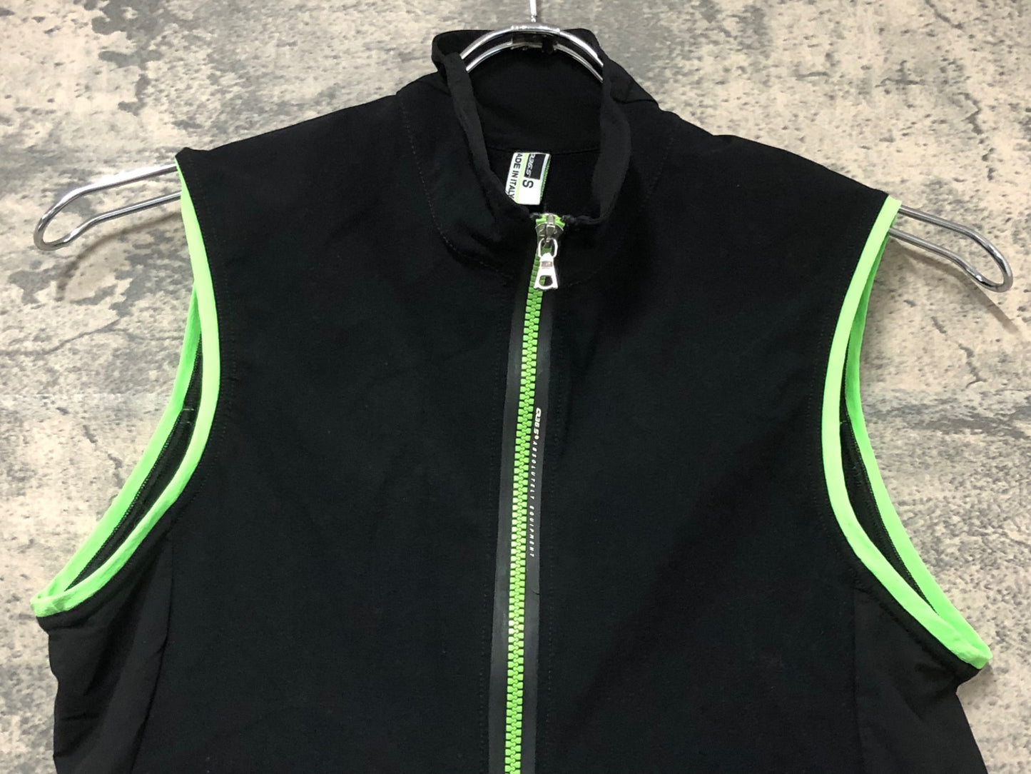 JC233 Q36.5 ジレ サイクルベスト 黒 S 裏起毛