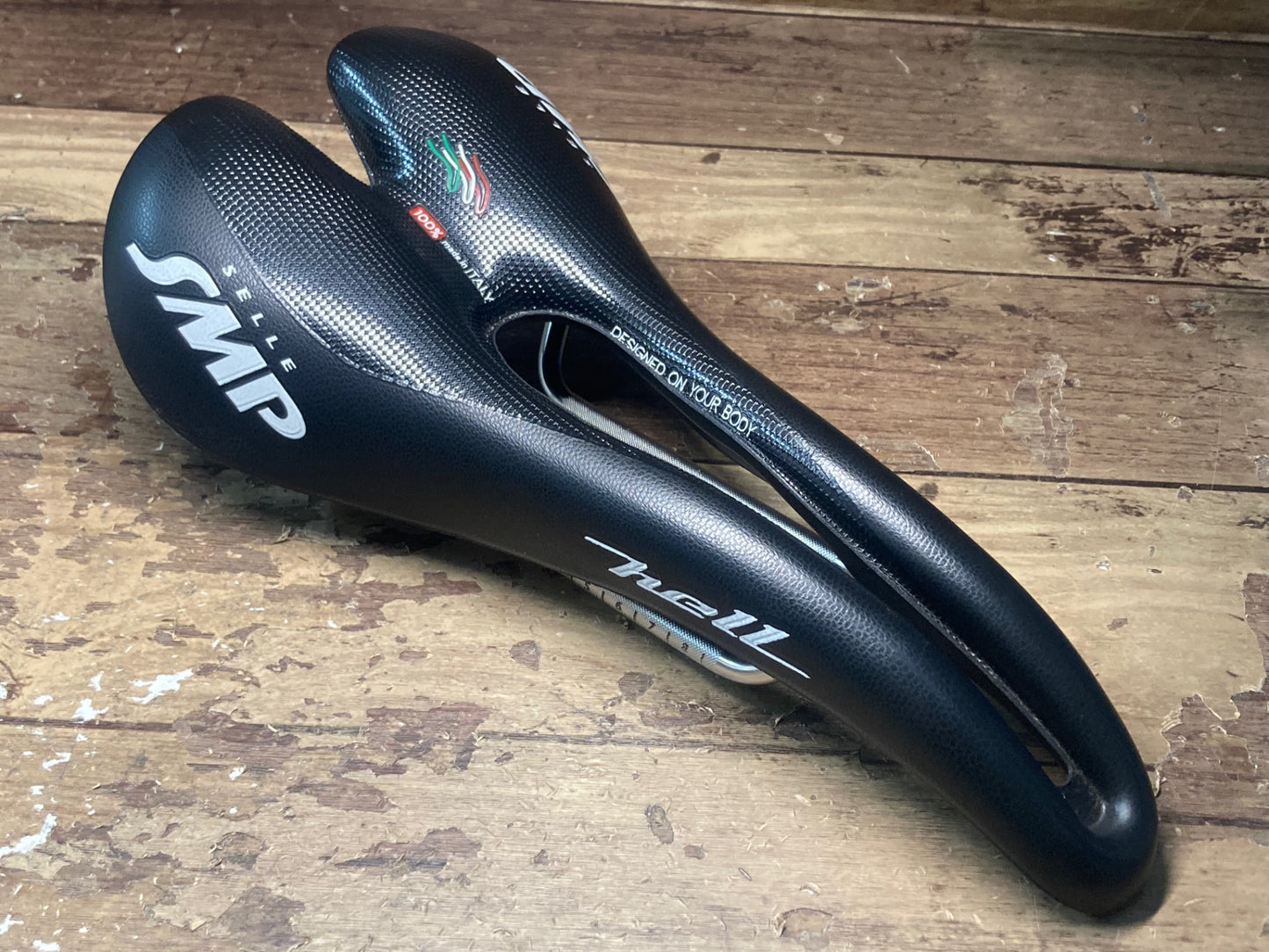 IH404 SELLE SMP ヘル hell サドル 黒 aisi 304 tubeレール