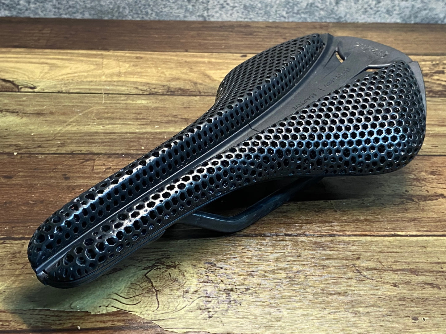 JA671 フィジーク fizikアンタレス ANTARES ADAPTIVE VERSUS EVO サドル カーボンレール 139mm