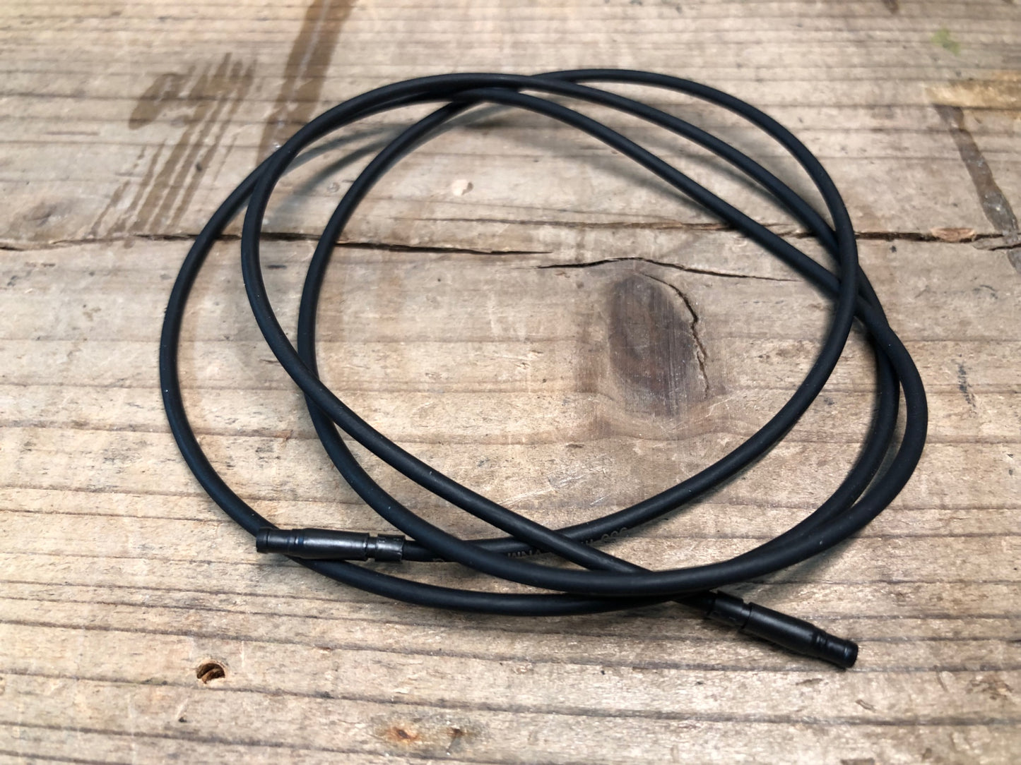 IZ448 シマノ SHIMANO EW-SD300 エレクトリックワイヤー 900mm Di2 未使用