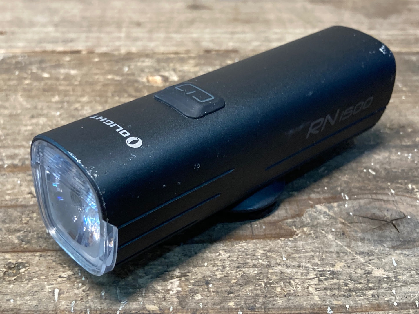 IR006 オーライト OLIGHT RN1500 本体のみ ※点灯確認済み