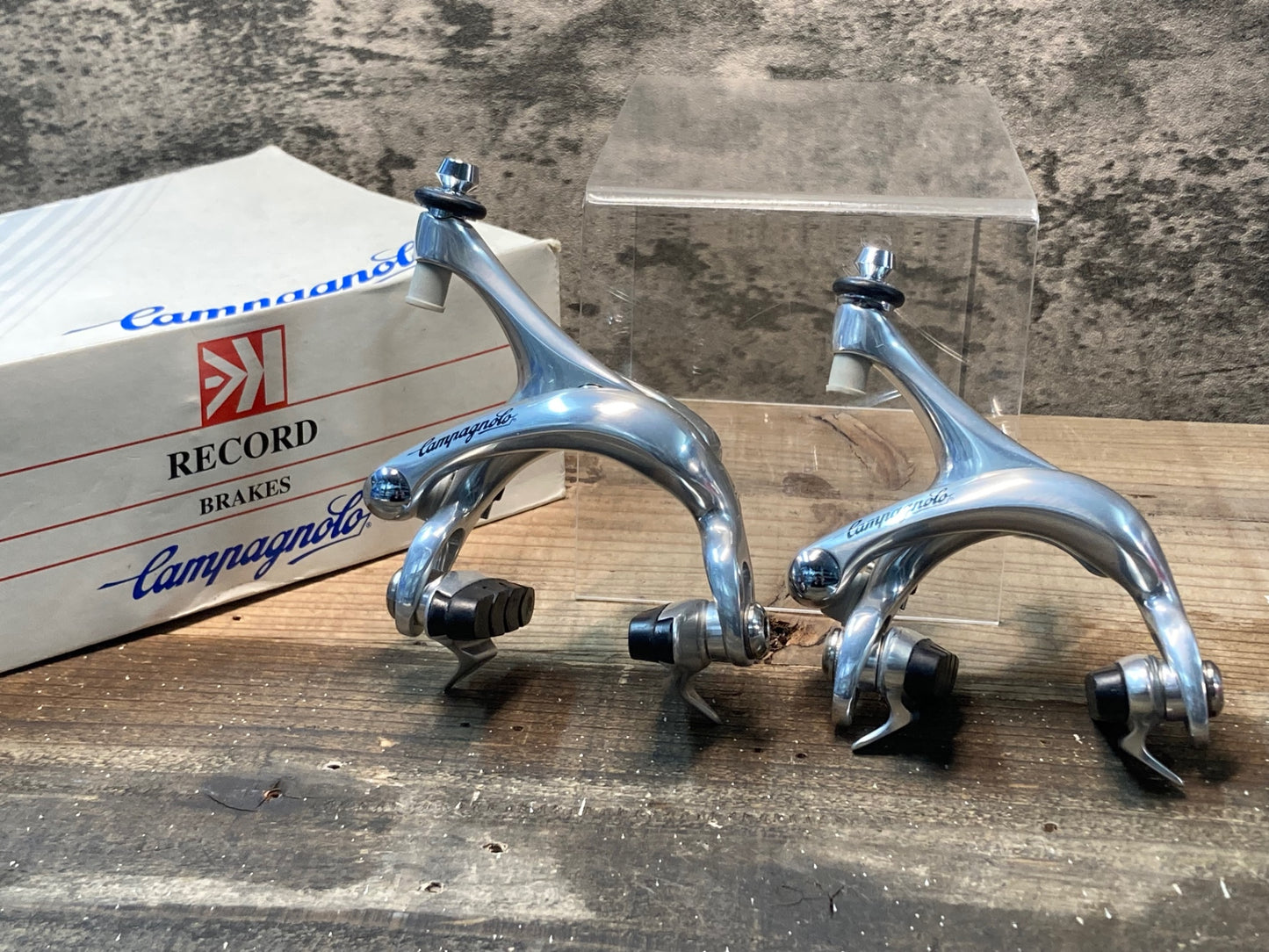 IL939 未使用 カンパニョーロ Campagnolo レコード RECORD キャリパーブレーキセット デュアルピボット8S世代