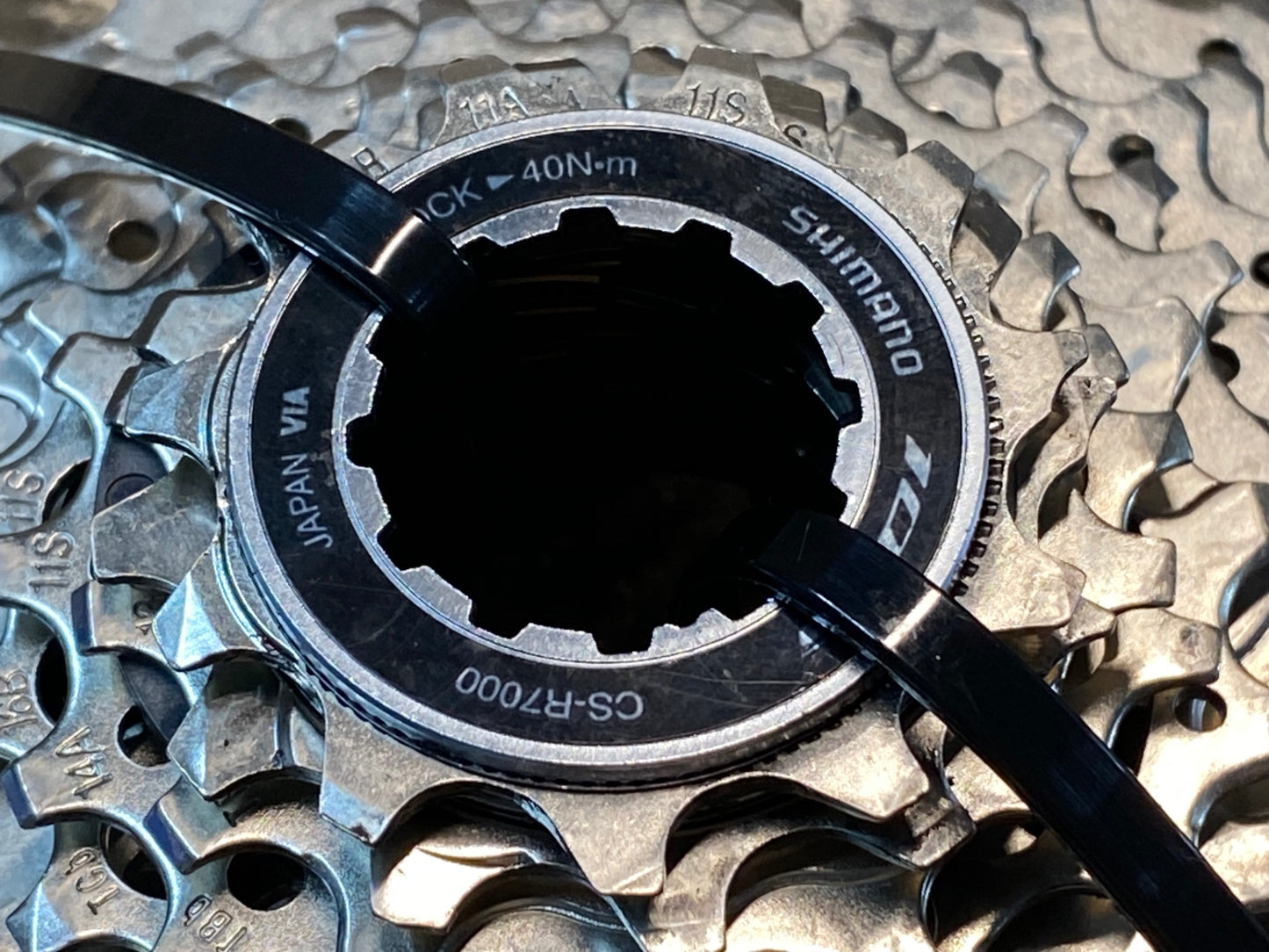 IQ999 シマノ SHIMANO 105 CS-R7000 スプロケット 11-32T 11S