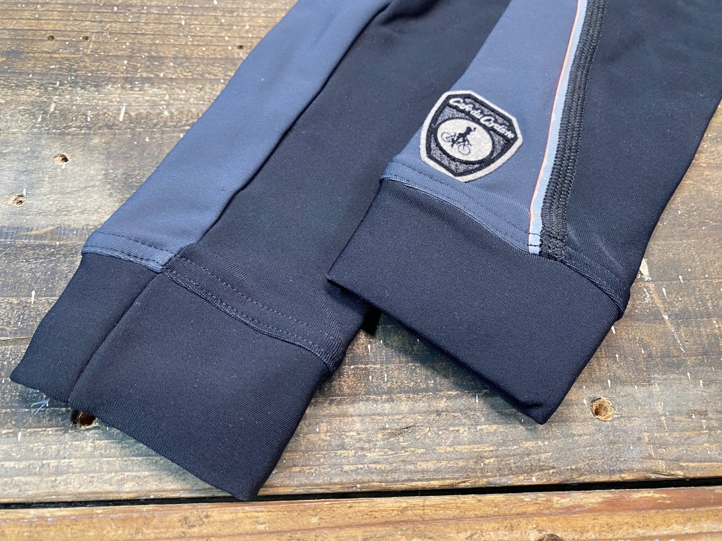 IL721 カフェドシクリステ CAFE DU CYCLISTE アームカバー 黒 S