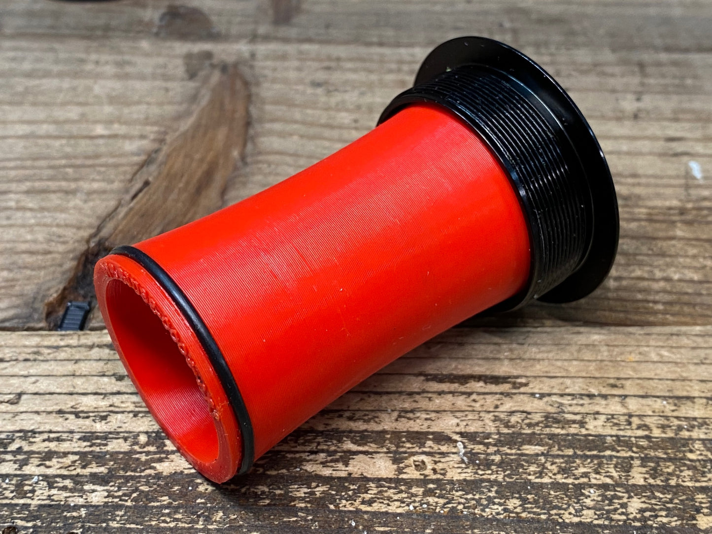 JB552 ウィッシュボーン WISHBONE TF82524 BB ボトムブラケット ホローテック2 GXP対応