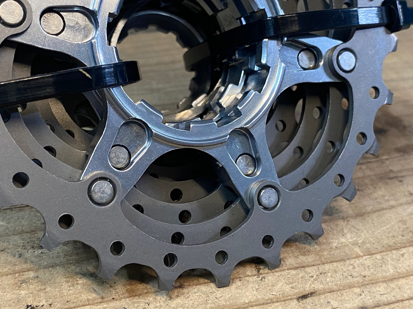 IH388 シマノ SHIMANO デュラエース DURA-ACE CS-7900 スプロケット 12-25T 10S