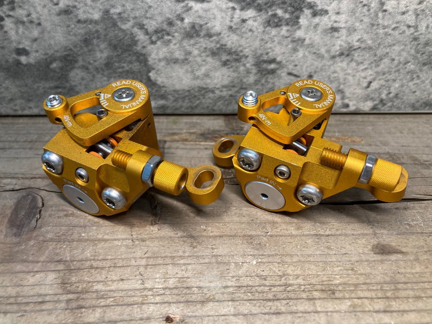 IS059 グロータック GROWTAC イコール EQUAL 機械式ディスクキャリパーセット フラットマウント オレンジ