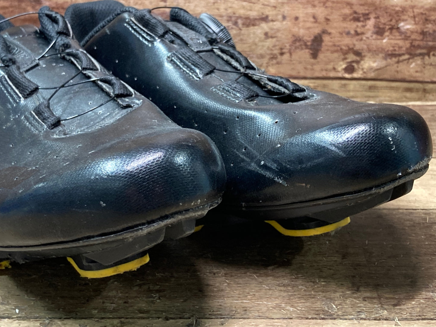 IN408 マヴィック MAVIC エナジーコンプ エルゴ フィットENERGY COMP ERGO FIT ビンディングシューズ EU41 1/3黒 BOA傷有り
