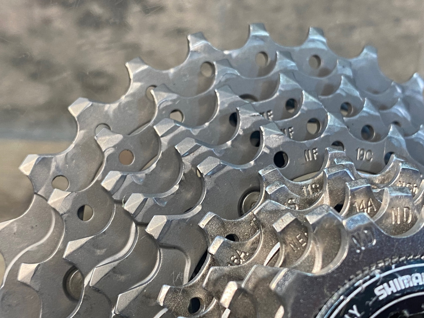 IP078 シマノ SHIMANO デュラエース DURA-ACE CS-9000 スプロケット 12-28T 11S