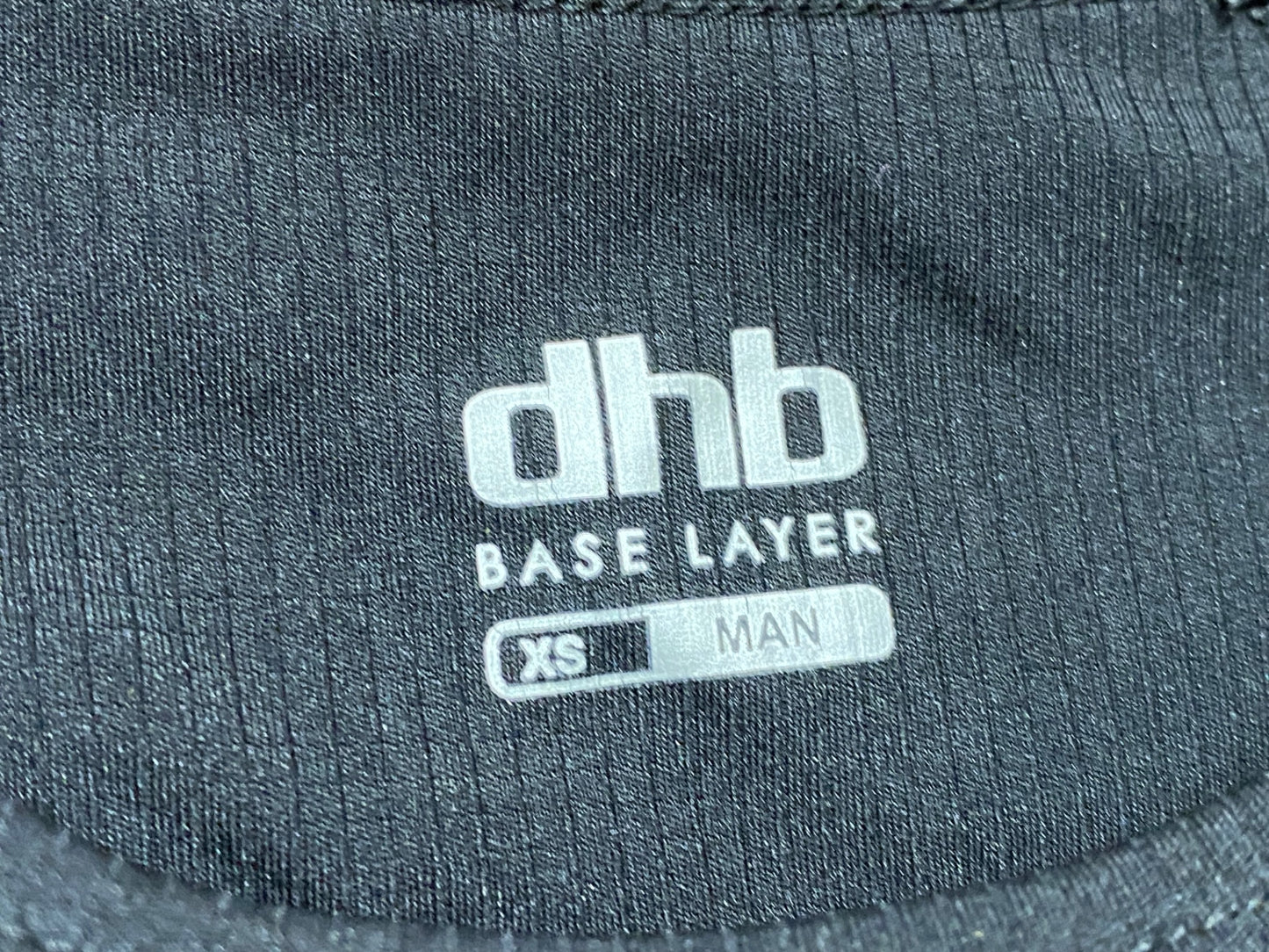 IU249 dhb 半袖 べースレイヤー 黒 XS