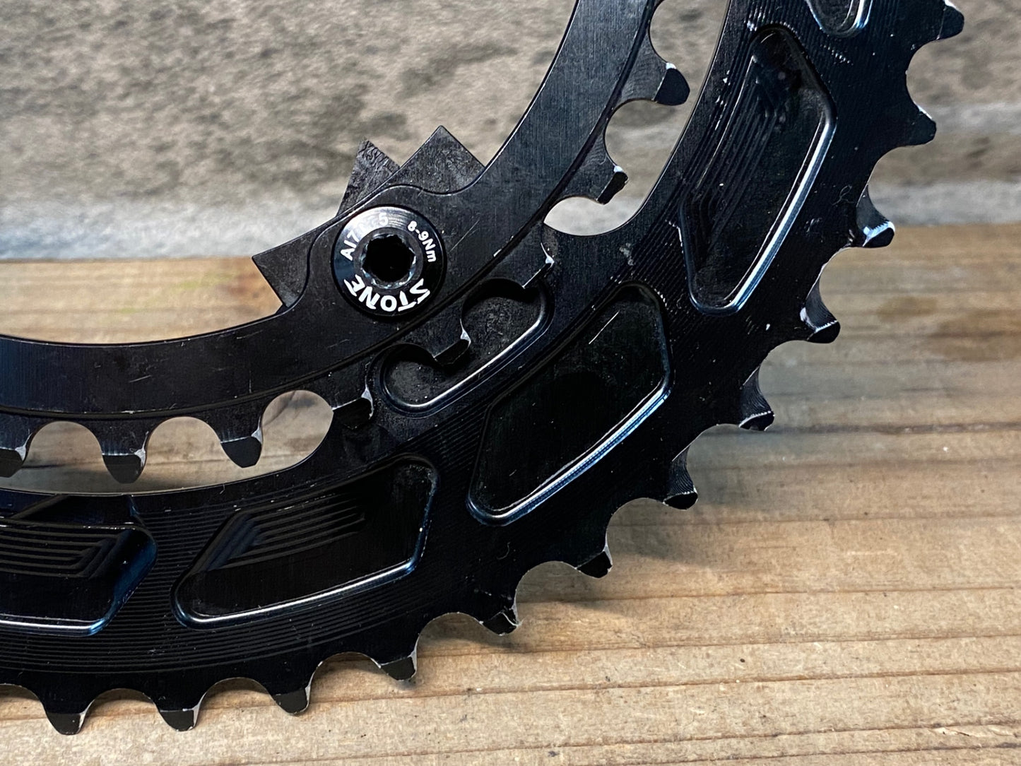 IS611 STONE Design シマノ4H対応 チェーンリングセット 48/33T