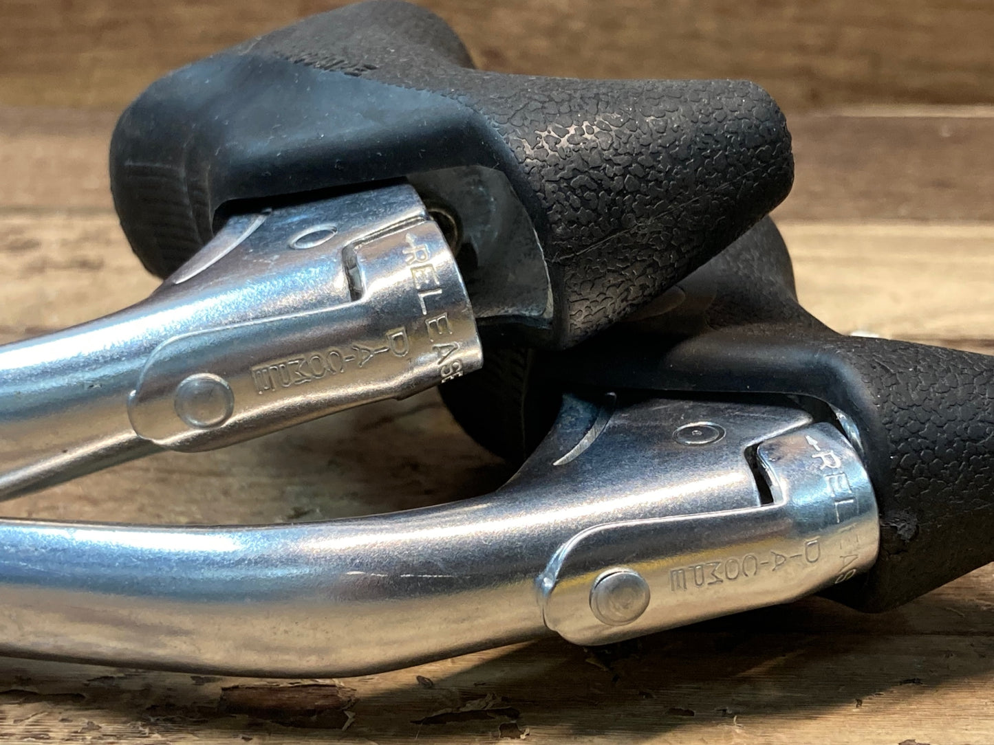 GK854 ダイアコンペ DIA-COMPE RELEASE ブレーキレバー ブラケット黒 茶 付属