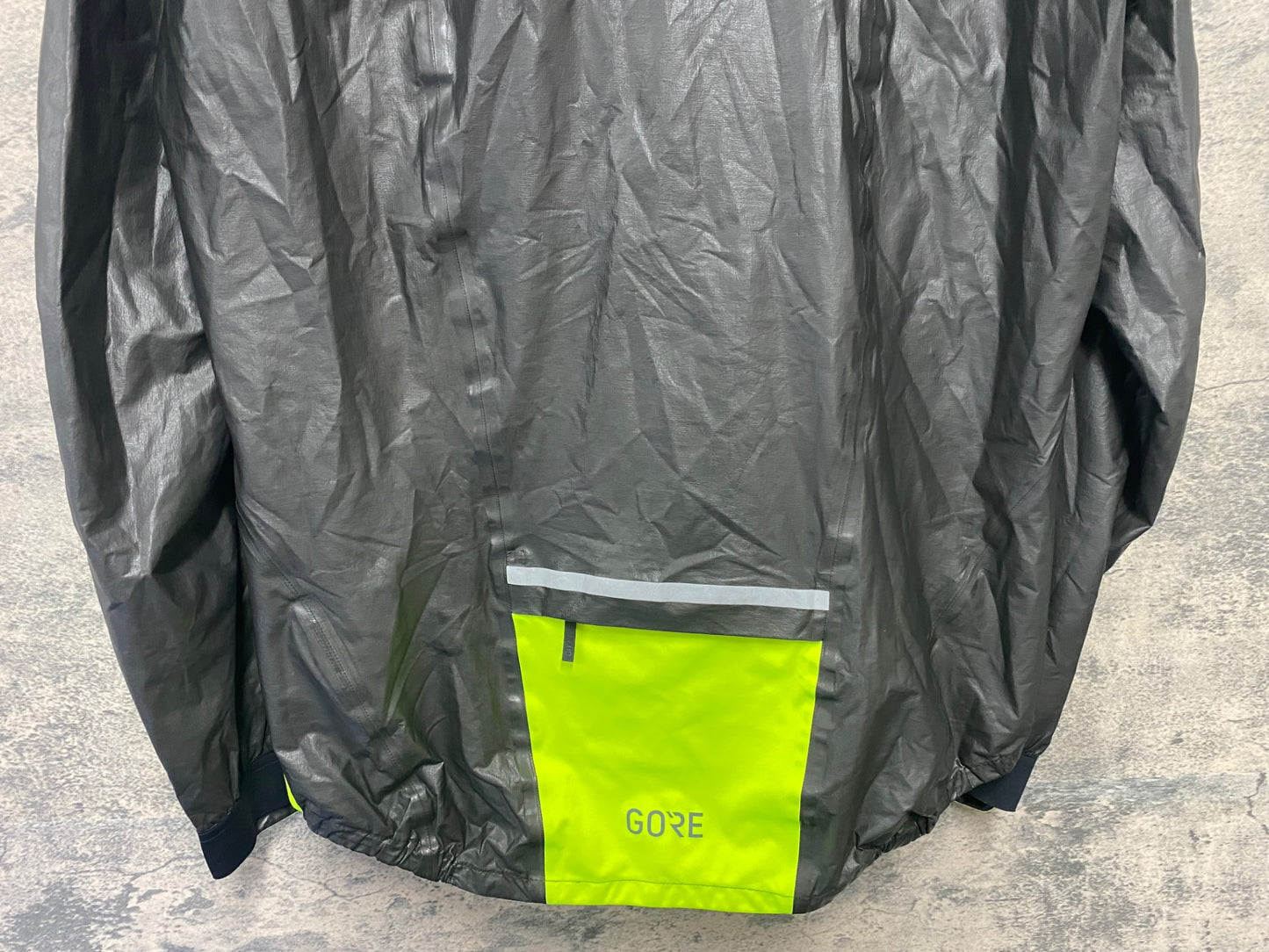 IZ105 ゴアバイクウェア GORE BIKE WEAR 長袖 ウィンドブレーカー 黒 M GORE-TEX