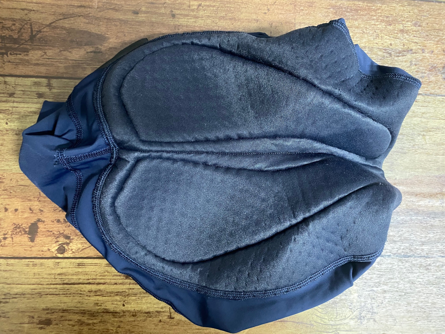 IW276 ラファ Rapha プロチームビブショーツ RCC PT BIB SHORTS Ⅱ 紺 S