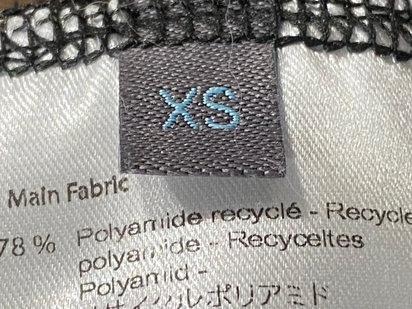 IN557 カフェドシクリステ Cafe du Cycliste SOPHIE ビブショーツ 黒 XS レディース ※動物の毛