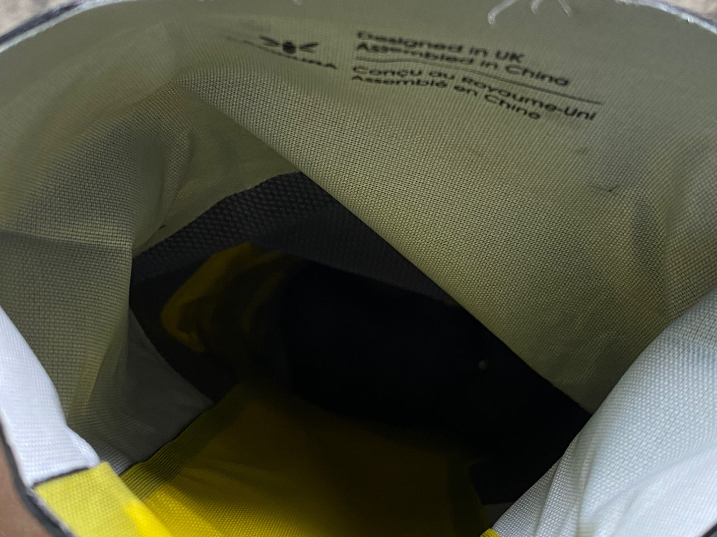 IU624 アピデュラ APIDURA エクスペディション ダウンチューブパック